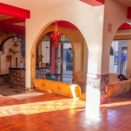 Hostal Sonia โกปากาบานา ภายนอก รูปภาพ