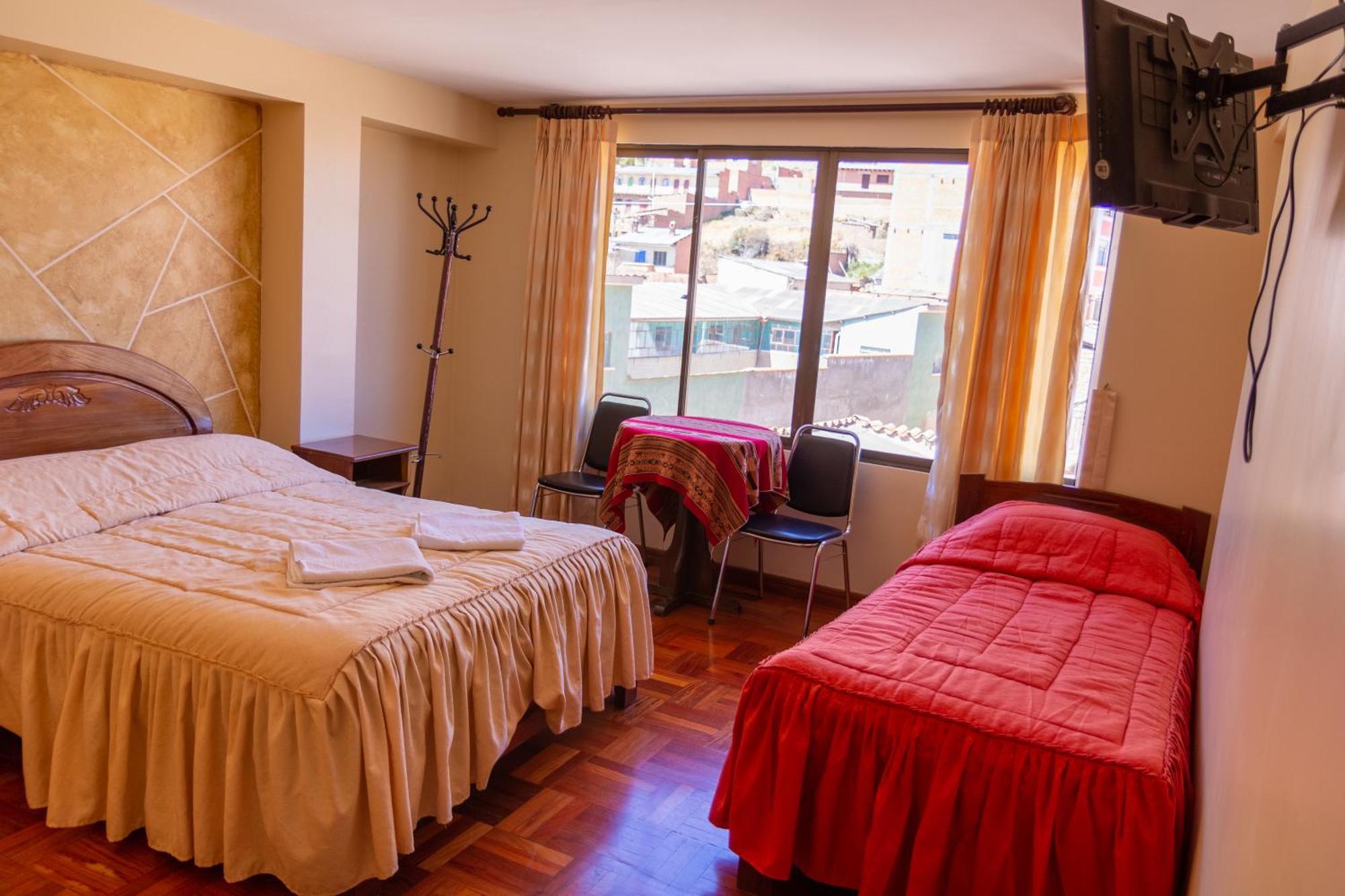 Hostal Sonia โกปากาบานา ภายนอก รูปภาพ