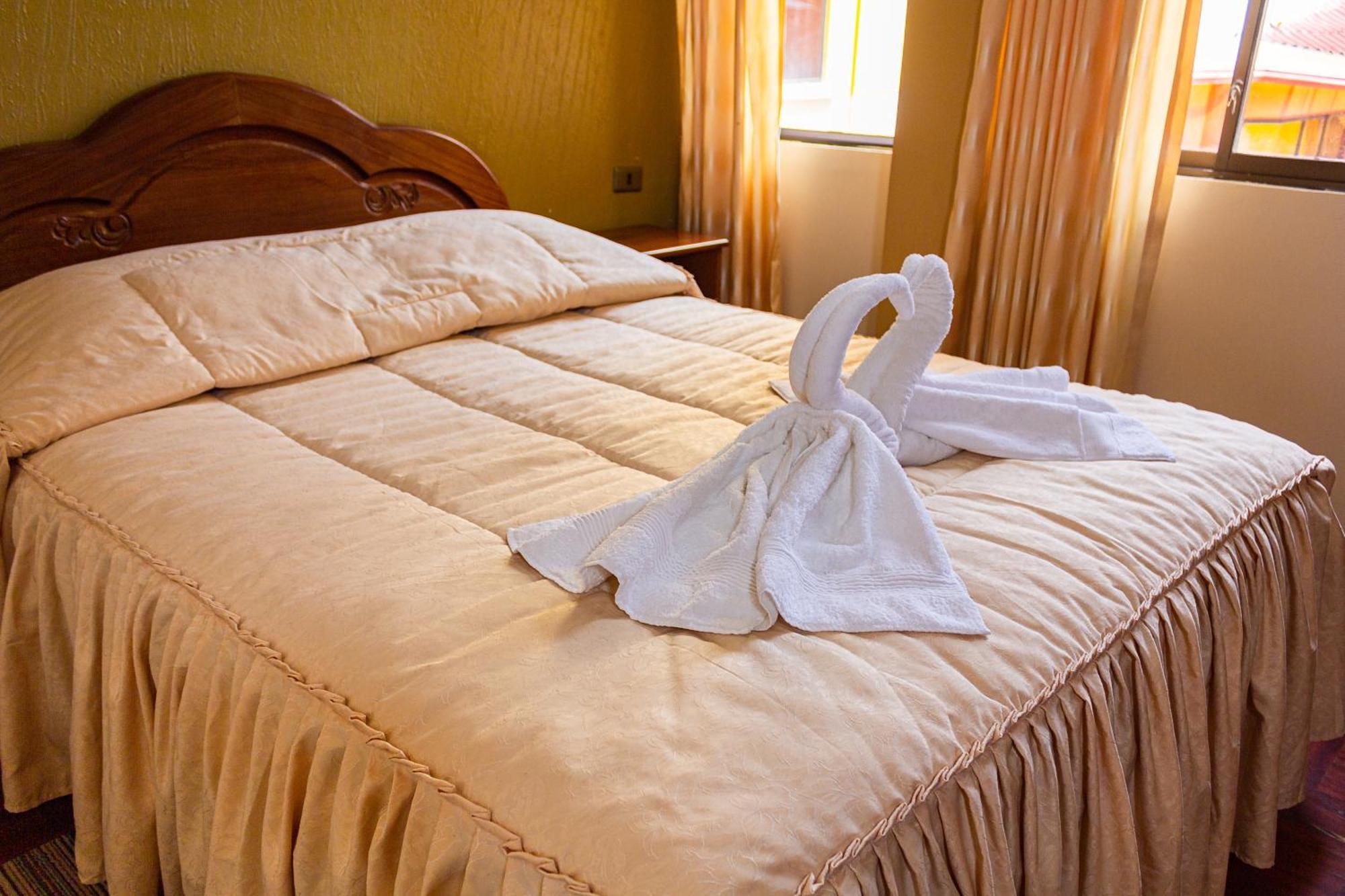 Hostal Sonia โกปากาบานา ภายนอก รูปภาพ