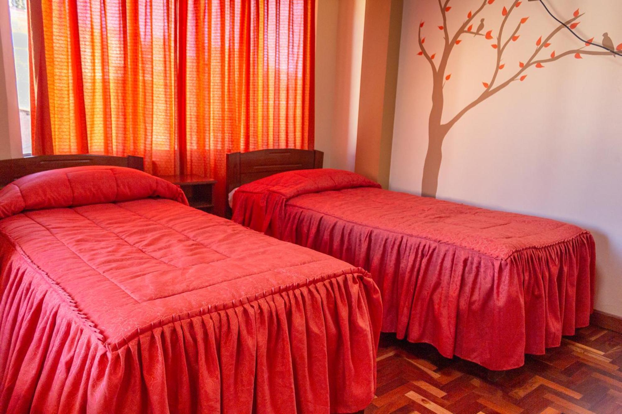 Hostal Sonia โกปากาบานา ภายนอก รูปภาพ